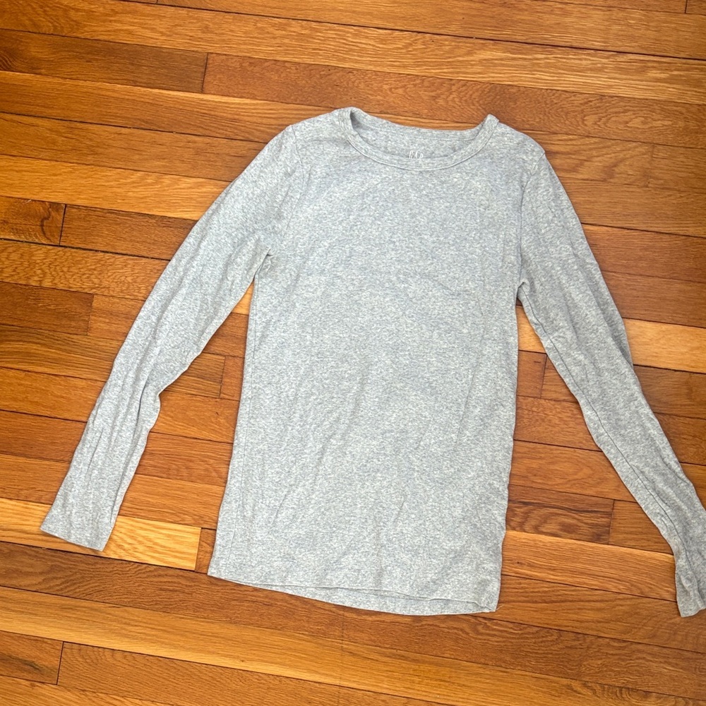 GAP Gray Long Sleeve Tee